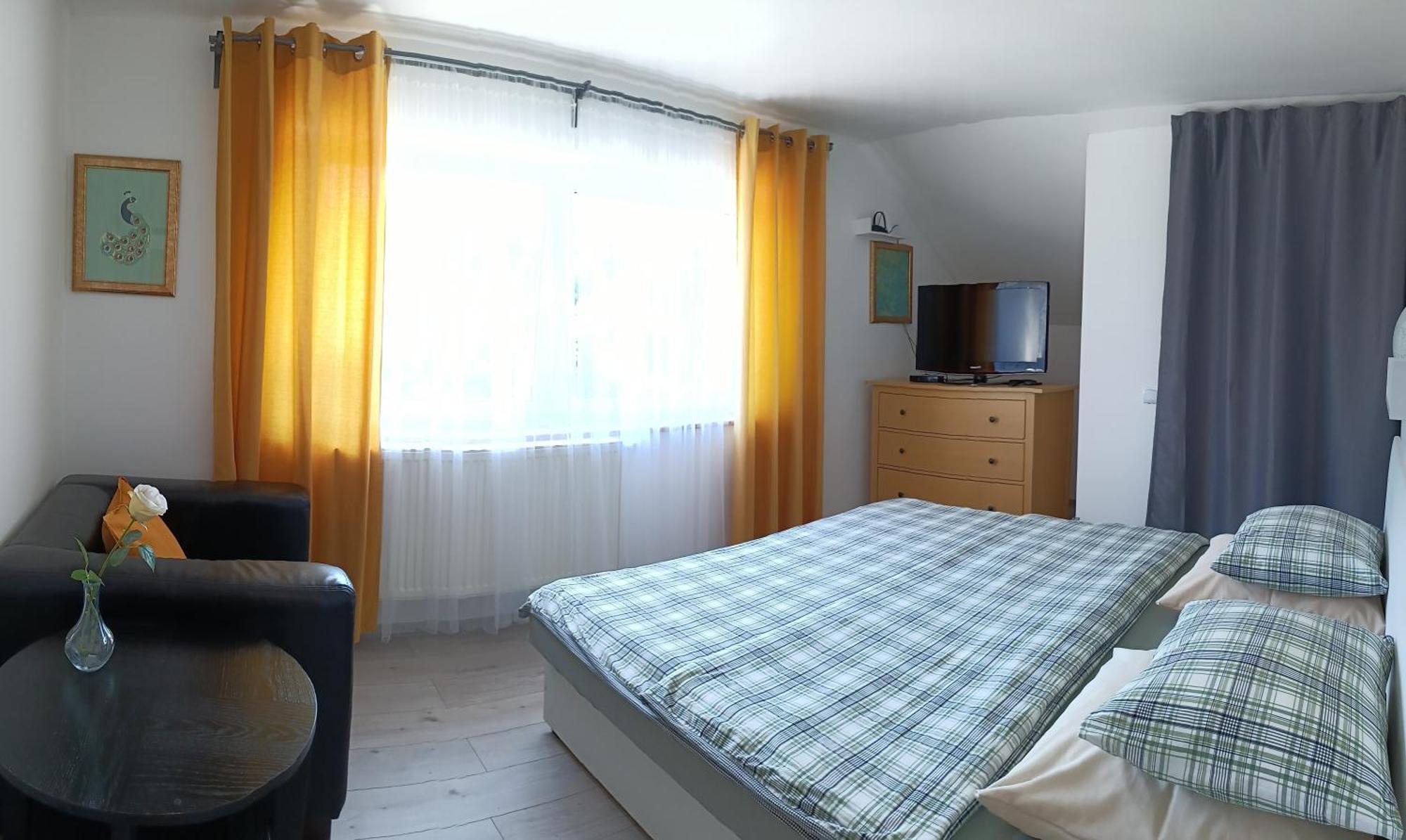 Cozy Gardens Apartments In Prague — Photos 3